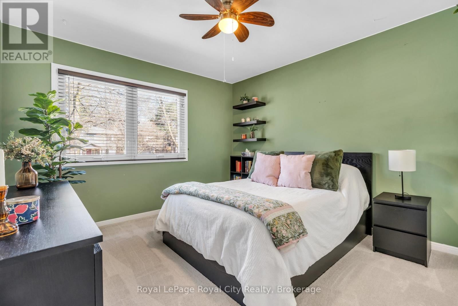 1548 TROIKA COURT Image 24