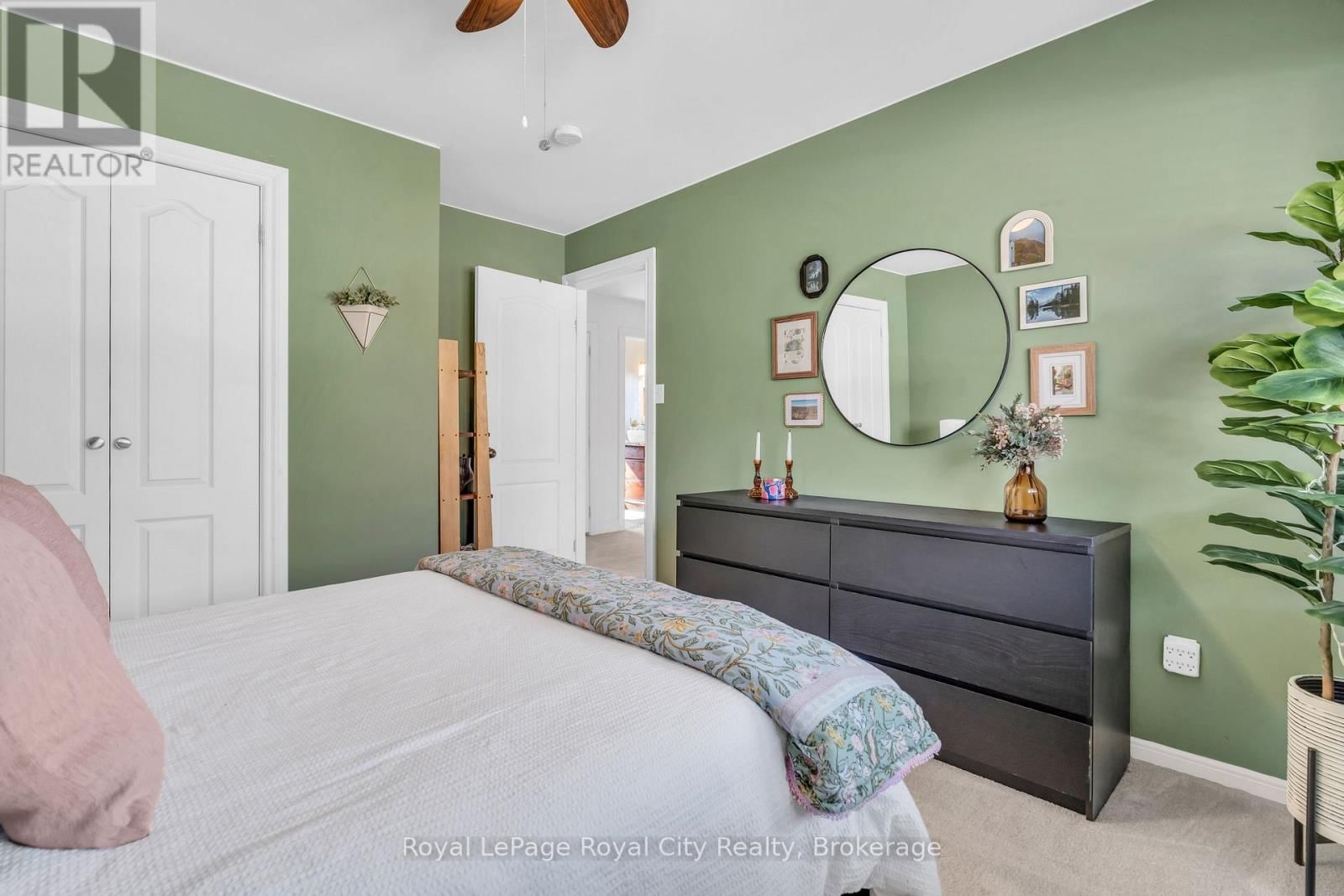 1548 TROIKA COURT Image 25