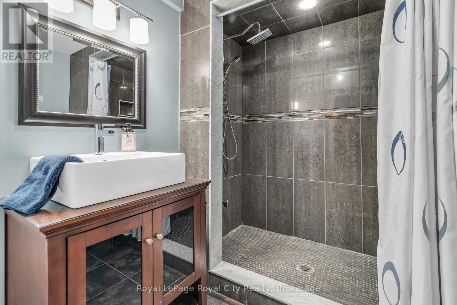 1548 TROIKA COURT Image 34