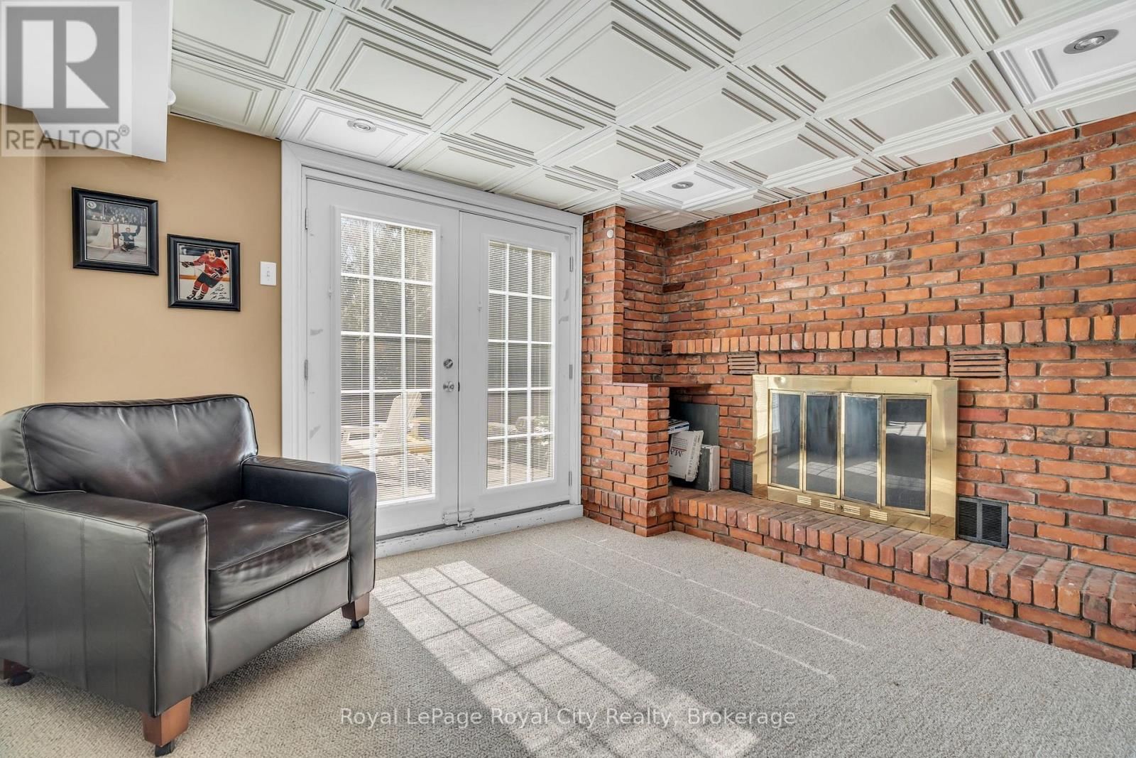 1548 TROIKA COURT Image 37