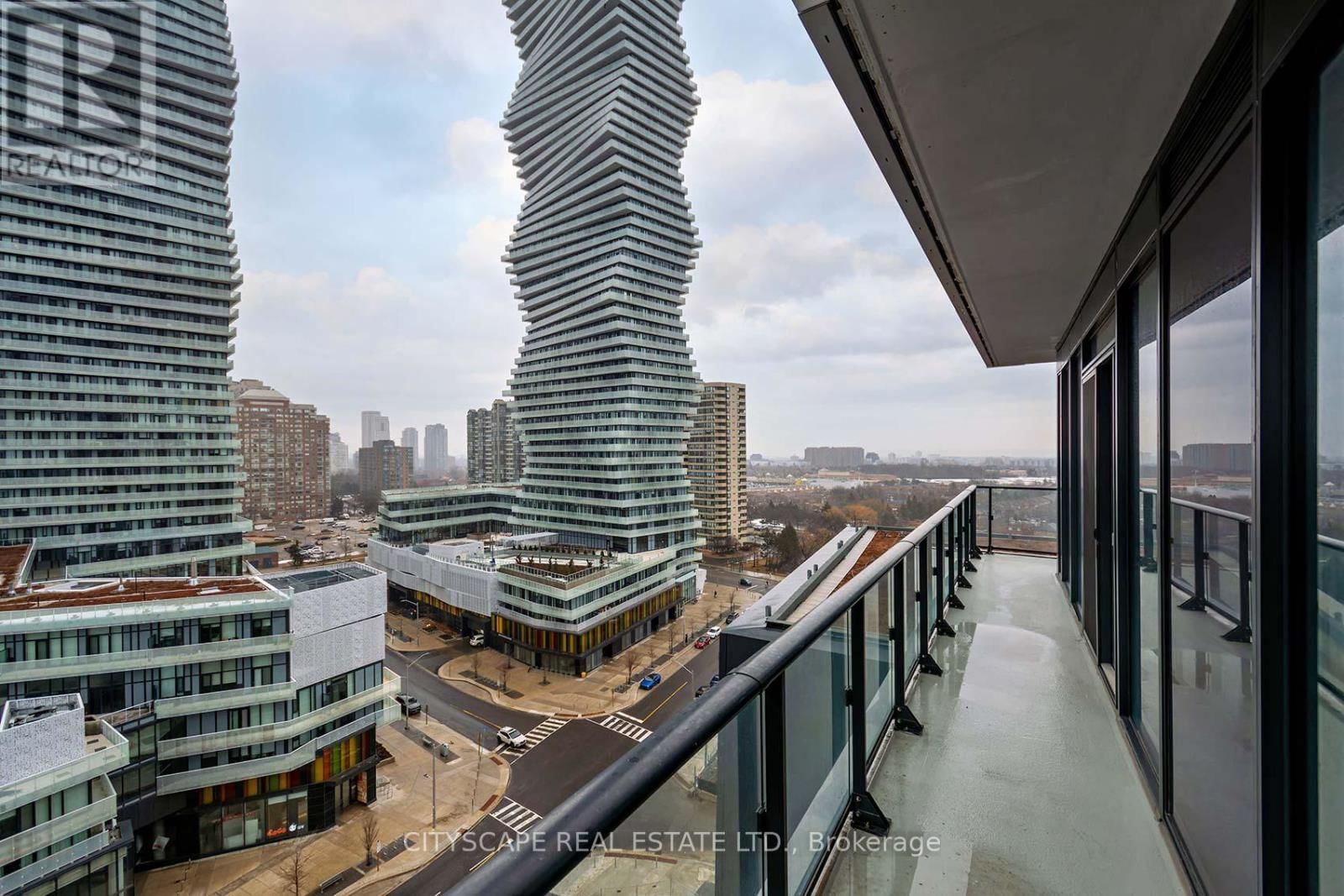 1006 - 448 BURNHAMTHORPE ROAD Image 21