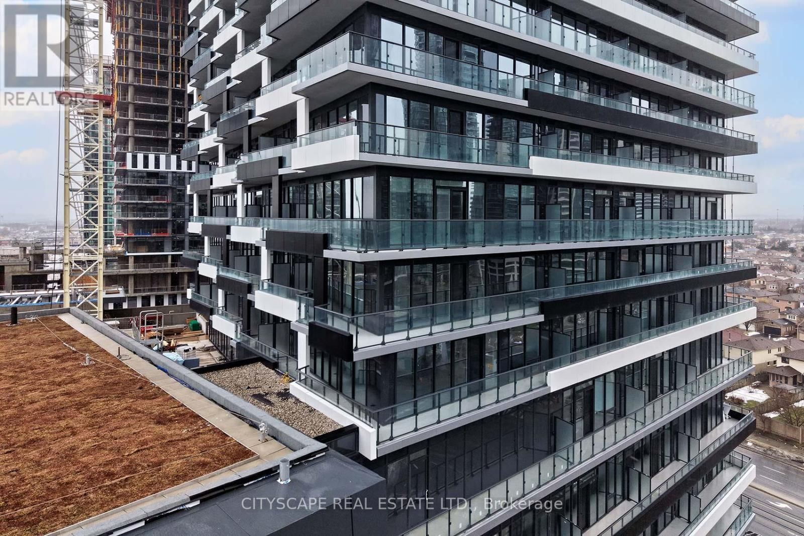 1006 - 448 BURNHAMTHORPE ROAD Image 22