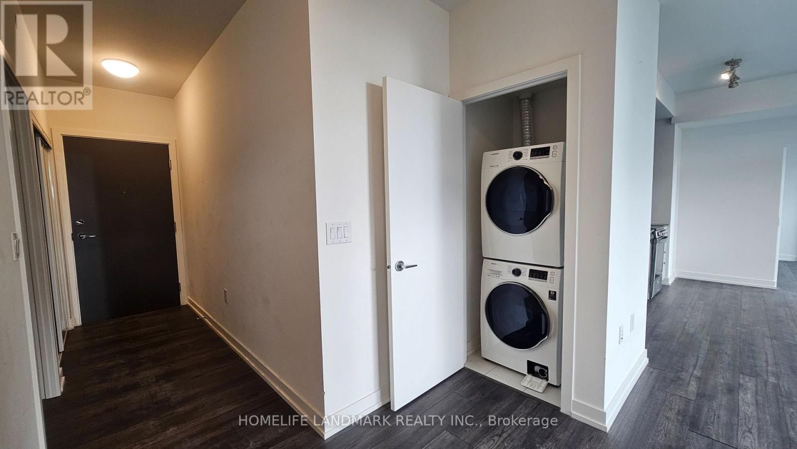 501 - 10 DE BOERS DRIVE Image 17