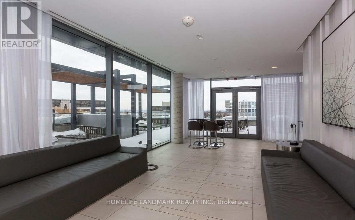 501 - 10 DE BOERS DRIVE Image 24