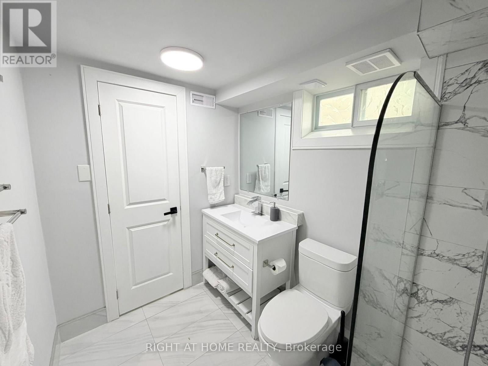 Lower - 25 DUFFIELD ROAD EAST Image 12