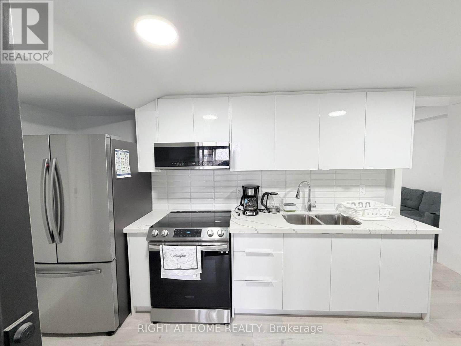 Lower - 25 DUFFIELD ROAD EAST Image 5