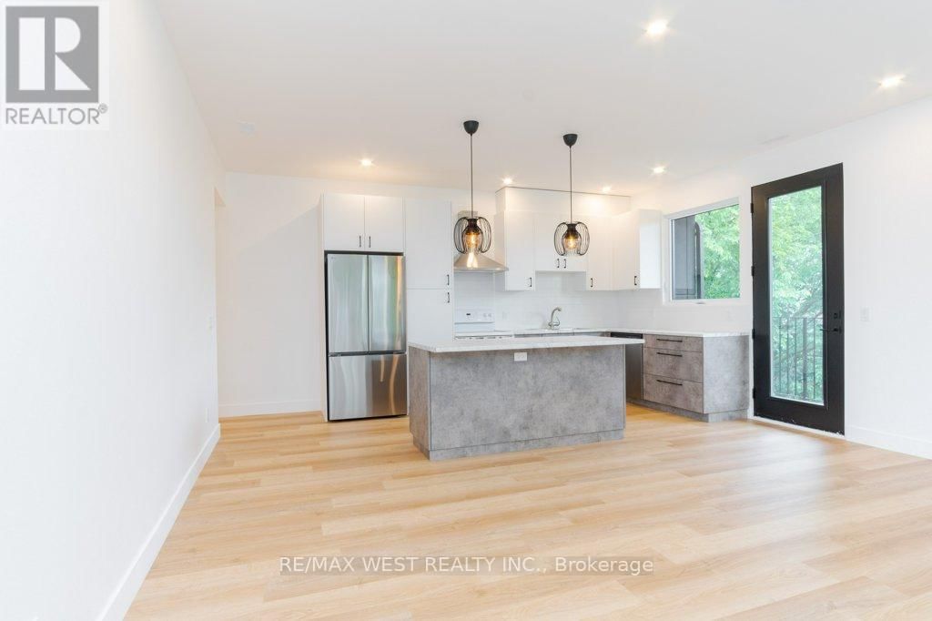 63 LONBOROUGH AVENUE Image 2