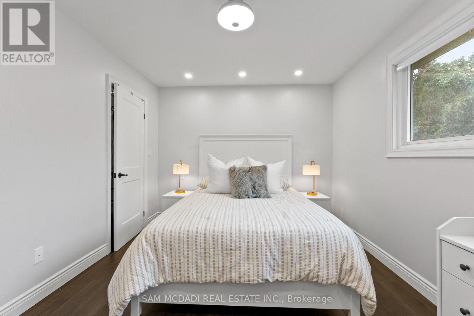 7209 FAYETTE CIRCLE Image 18