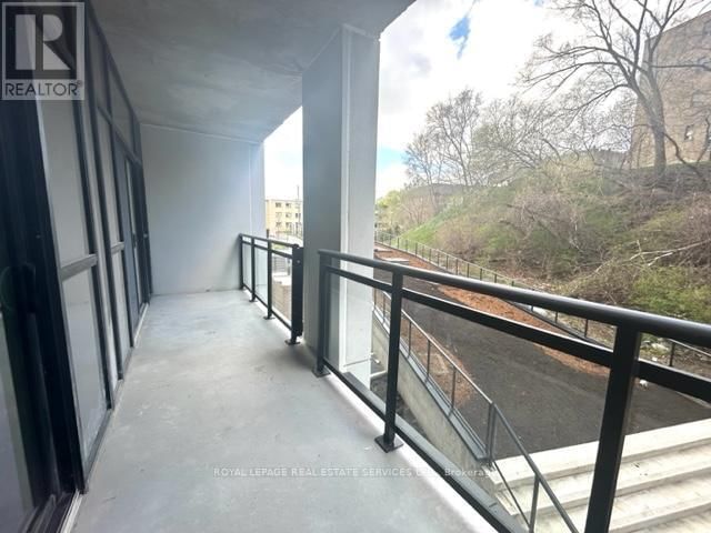 207 - 25 NEIGHBOURHOOD LANE Image 20