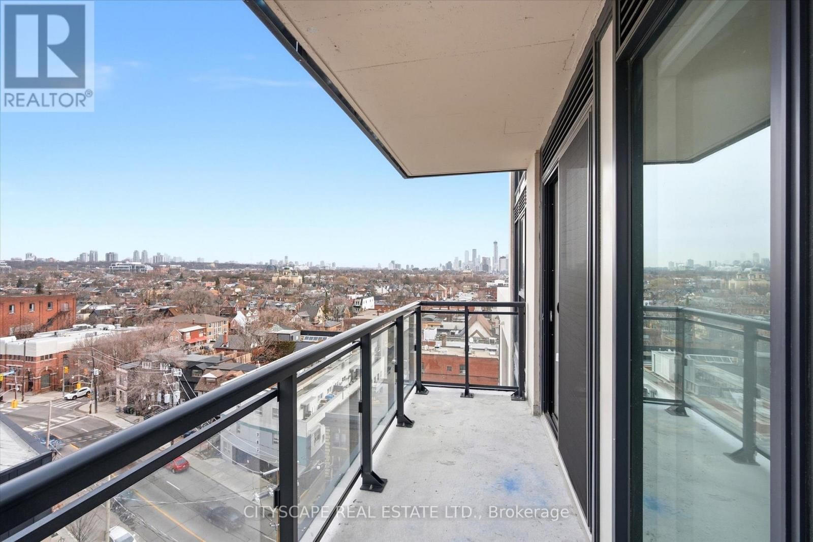 901 - 758 DOVERCOURT ROAD Image 17