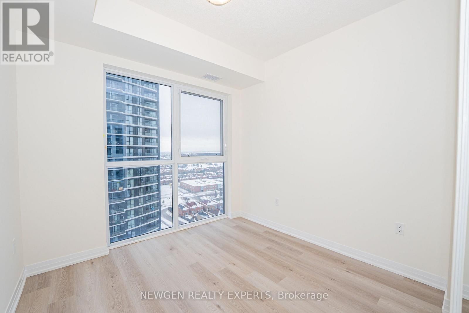 1706 - 15 WATERGARDEN DRIVE Image 13