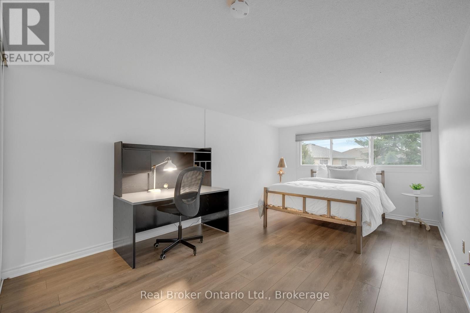 6366 MILLER'S GROVE Image 35