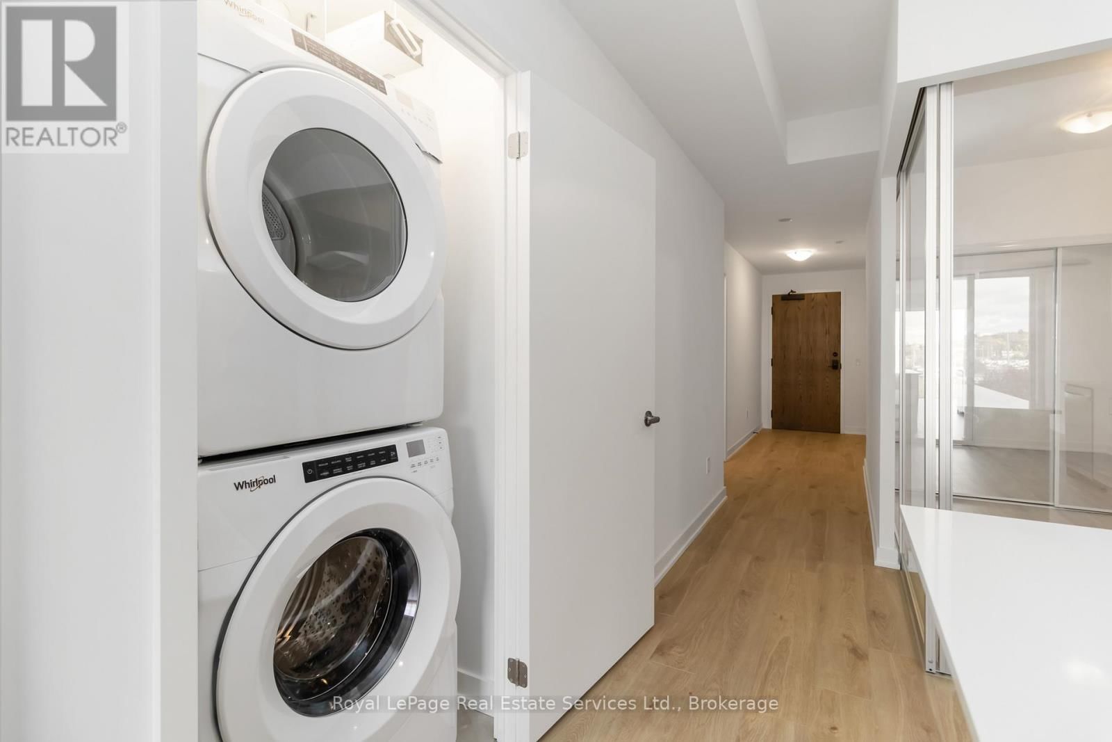 601 - 1035 SOUTHDOWN ROAD Image 20