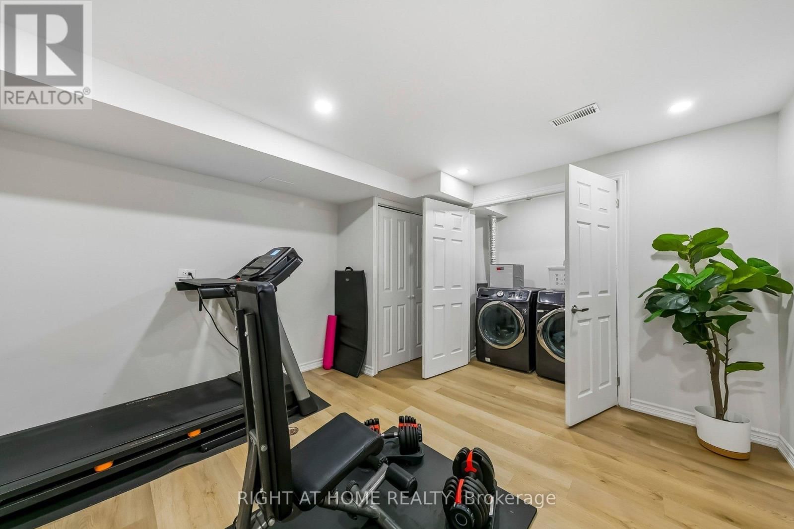 23 COATES DRIVE Image 37