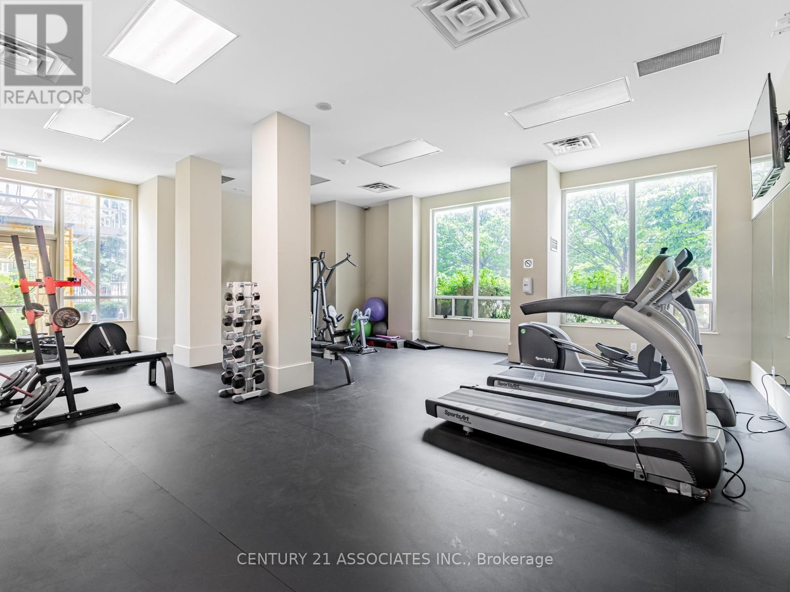 705 - 1359 RATHBURN ROAD EAST Image 29