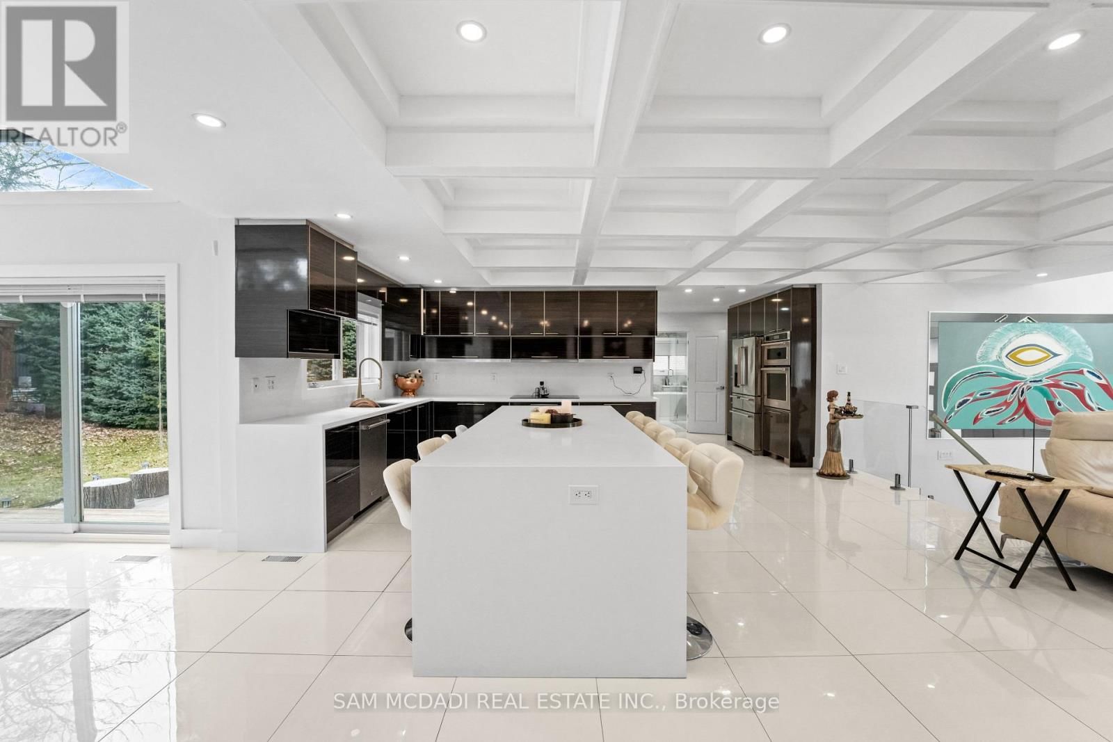 1434 PETRIE WAY Image 11