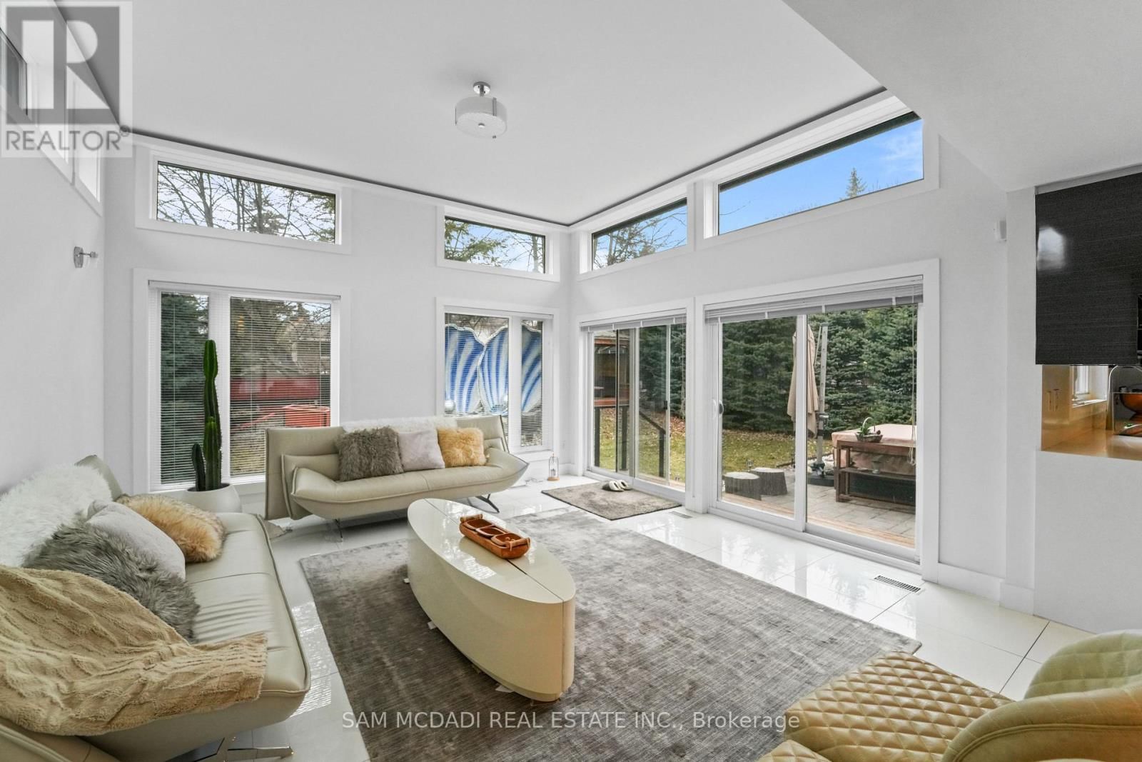 1434 PETRIE WAY Image 14