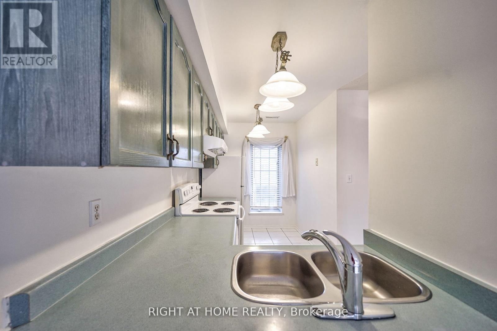 25 - 80 STRATHAVEN DRIVE Image 14