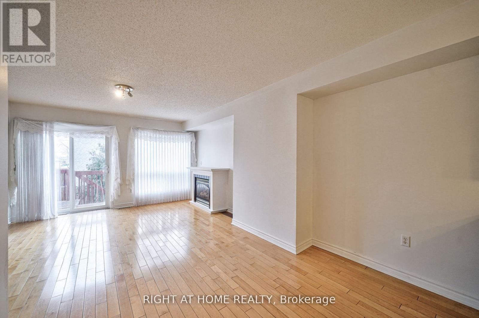 25 - 80 STRATHAVEN DRIVE Image 5