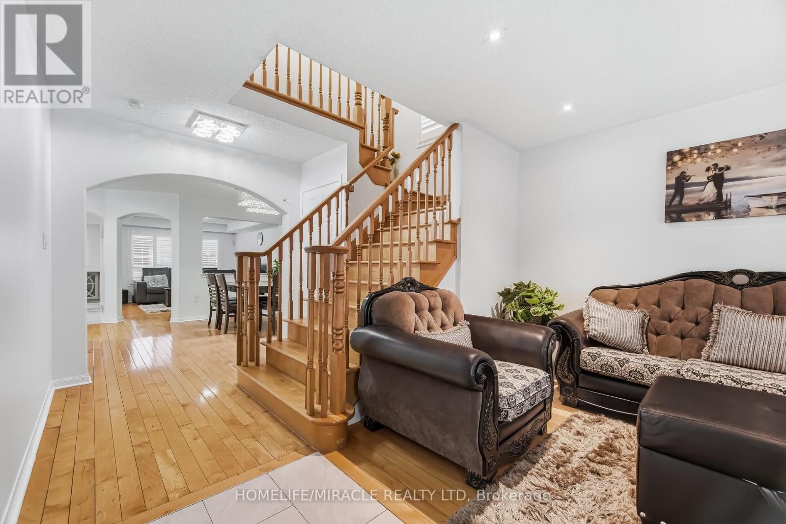 98 OWLRIDGE DRIVE EAST Image 13