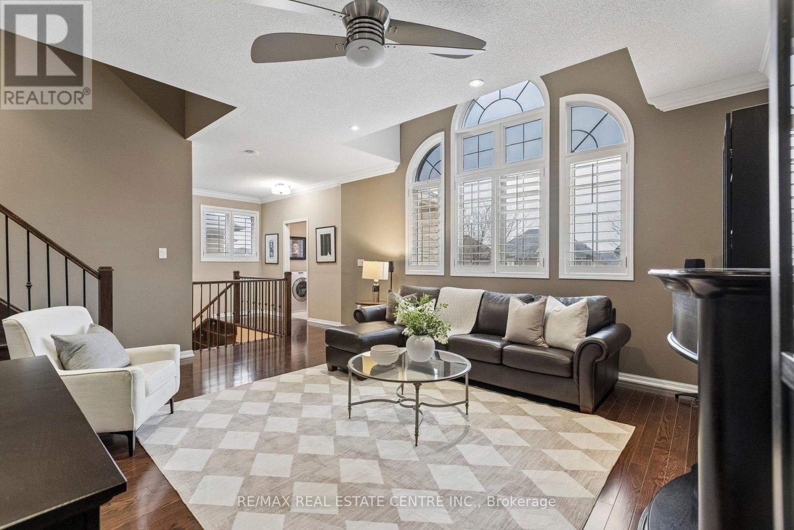 700 CALDWELL CRESCENT Image 22