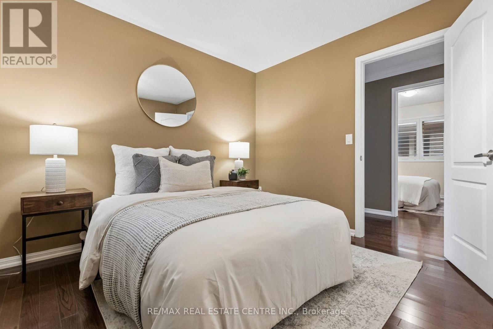 700 CALDWELL CRESCENT Image 38