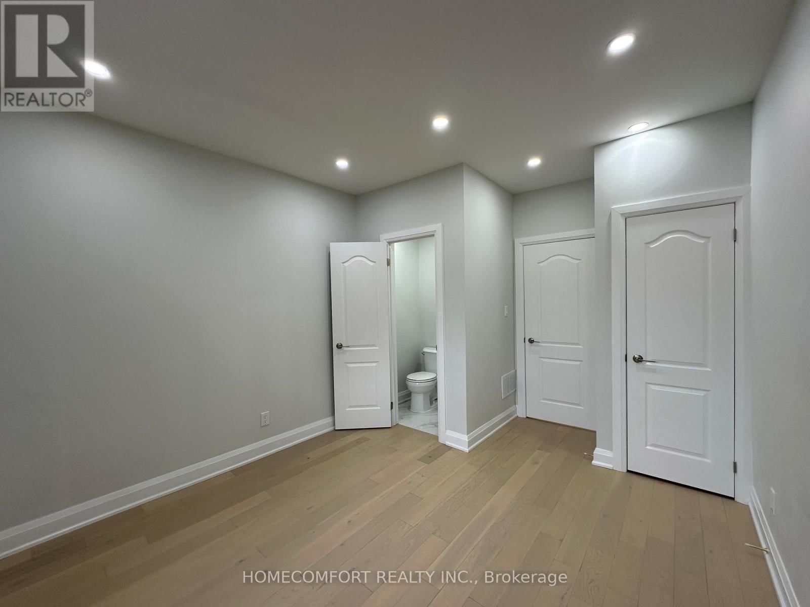 Main Floor - 211 OSLER STREET Image 19