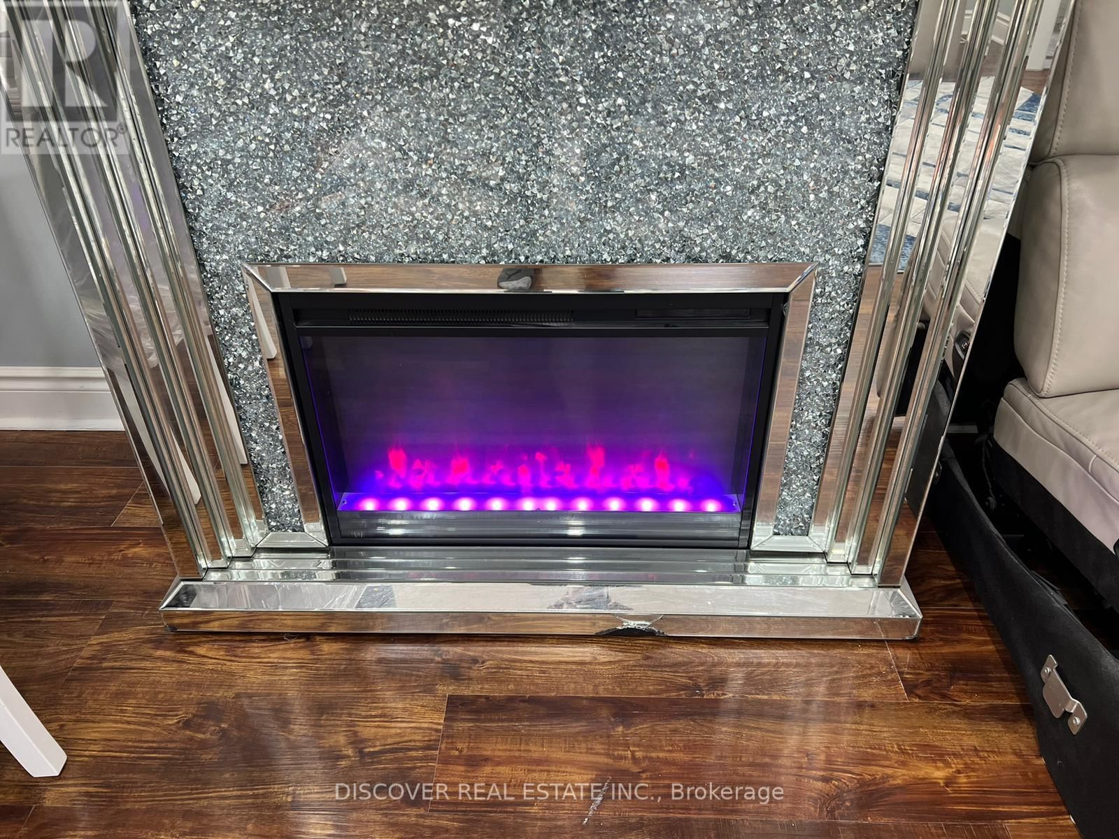 525 CULLEN AVENUE Image 18