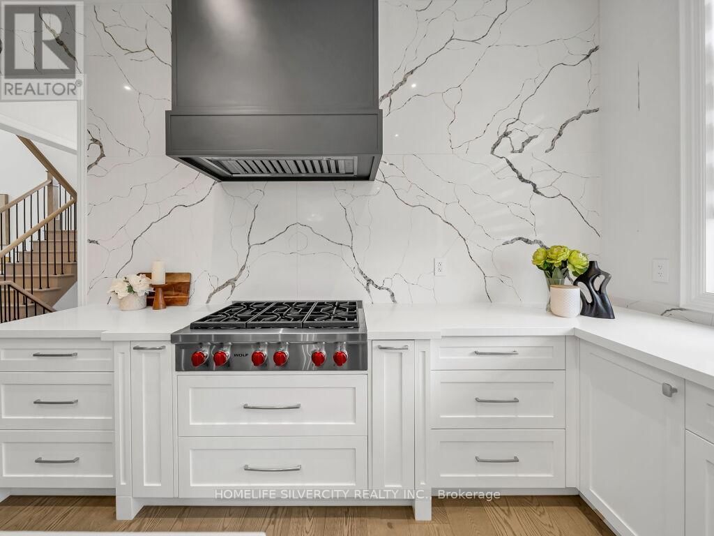 255 AMOS DRIVE Image 17