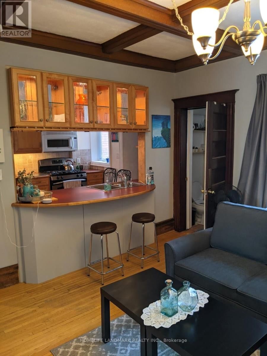 1492 KING STREET WEST Image 9