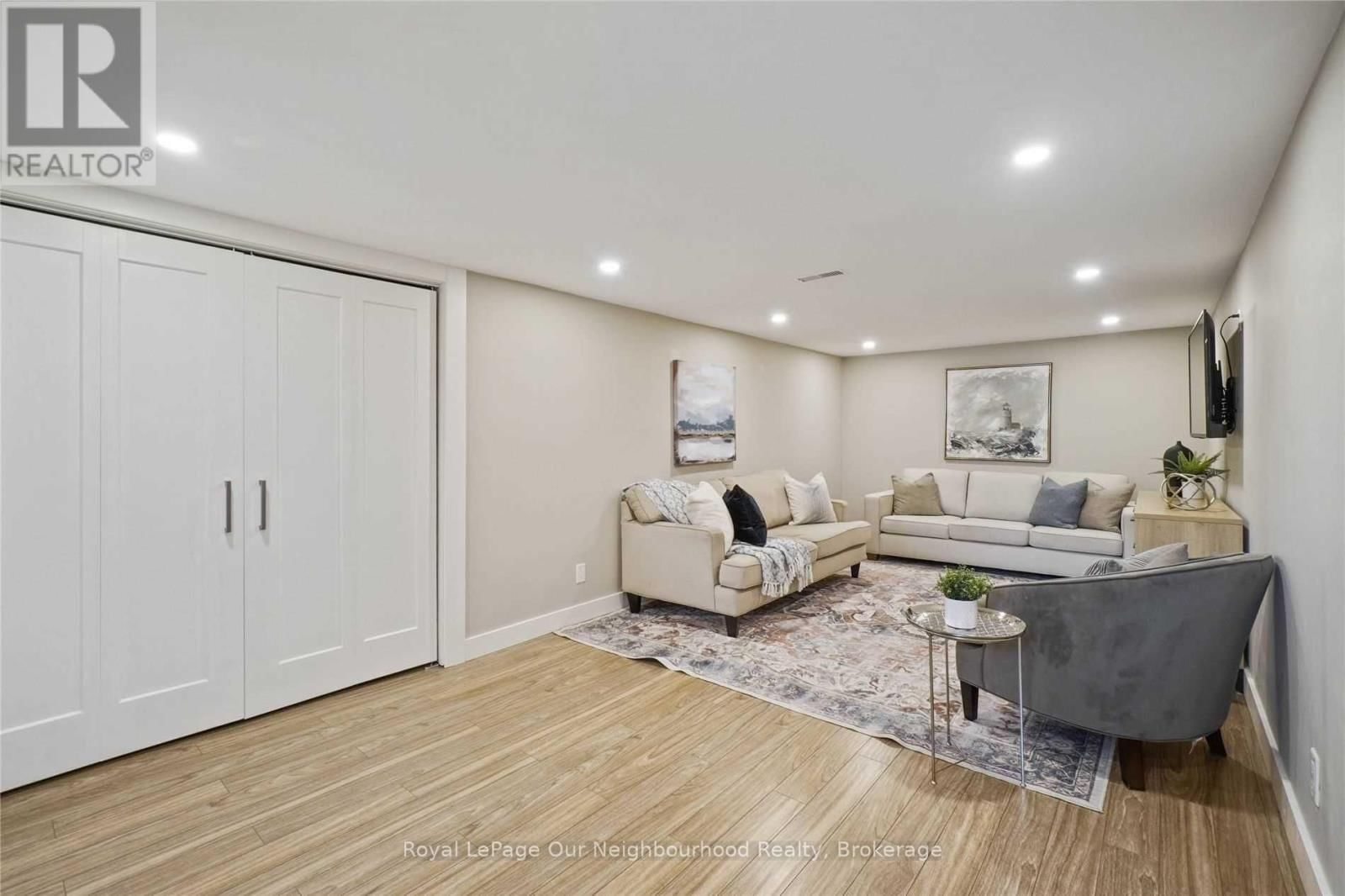 45 MAIN STREET NORTH Image 20