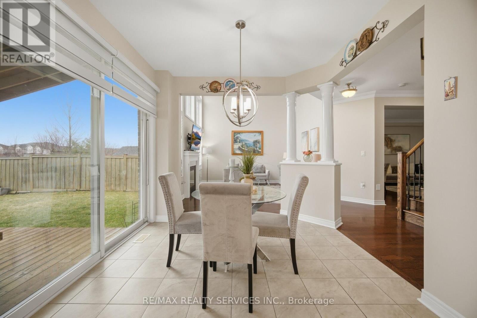 23 TWISTLETON STREET Image 19