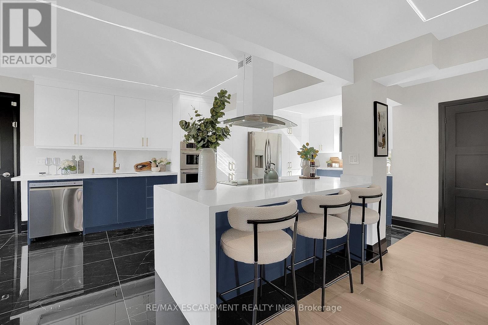 1915 DELANEY DRIVE Image 15