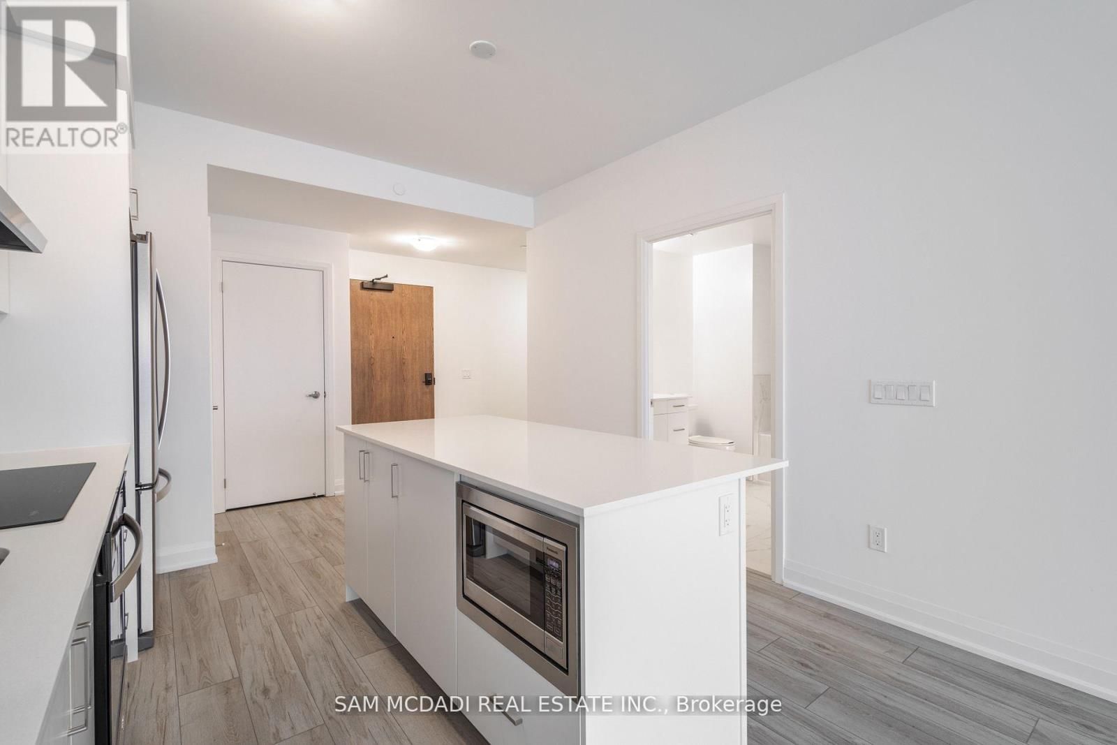 307 - 1035 SOUTHDOWN ROAD Image 14