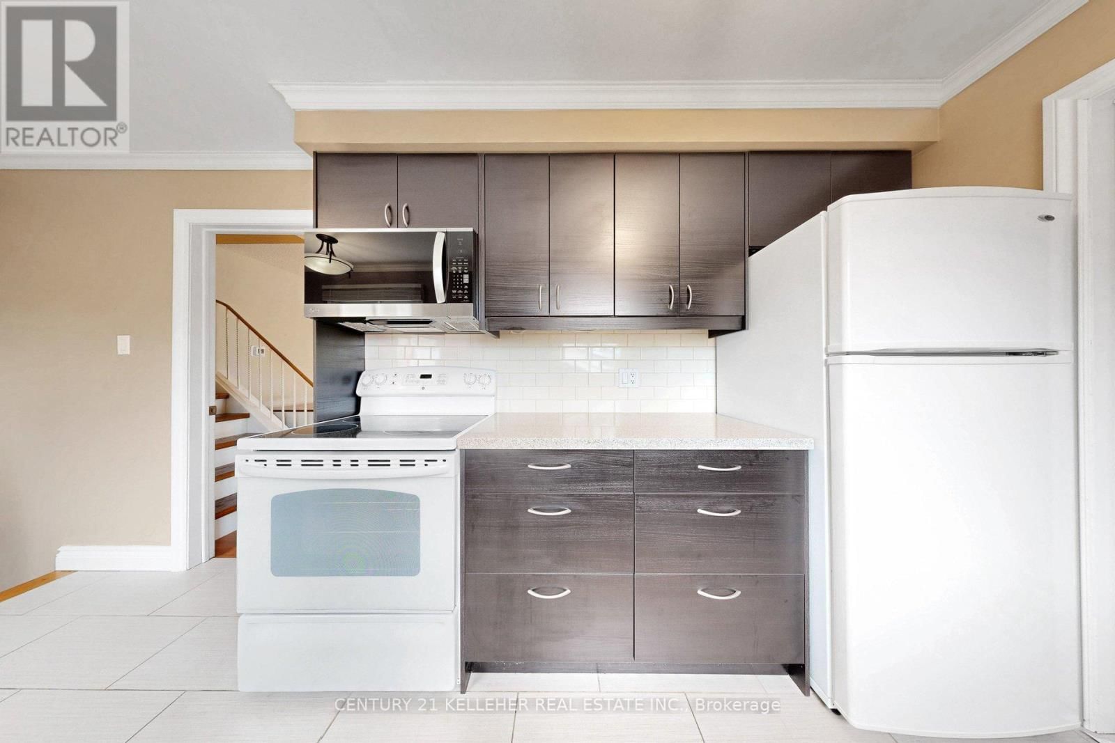 6251 ATHERLY CRESCENT Image 13