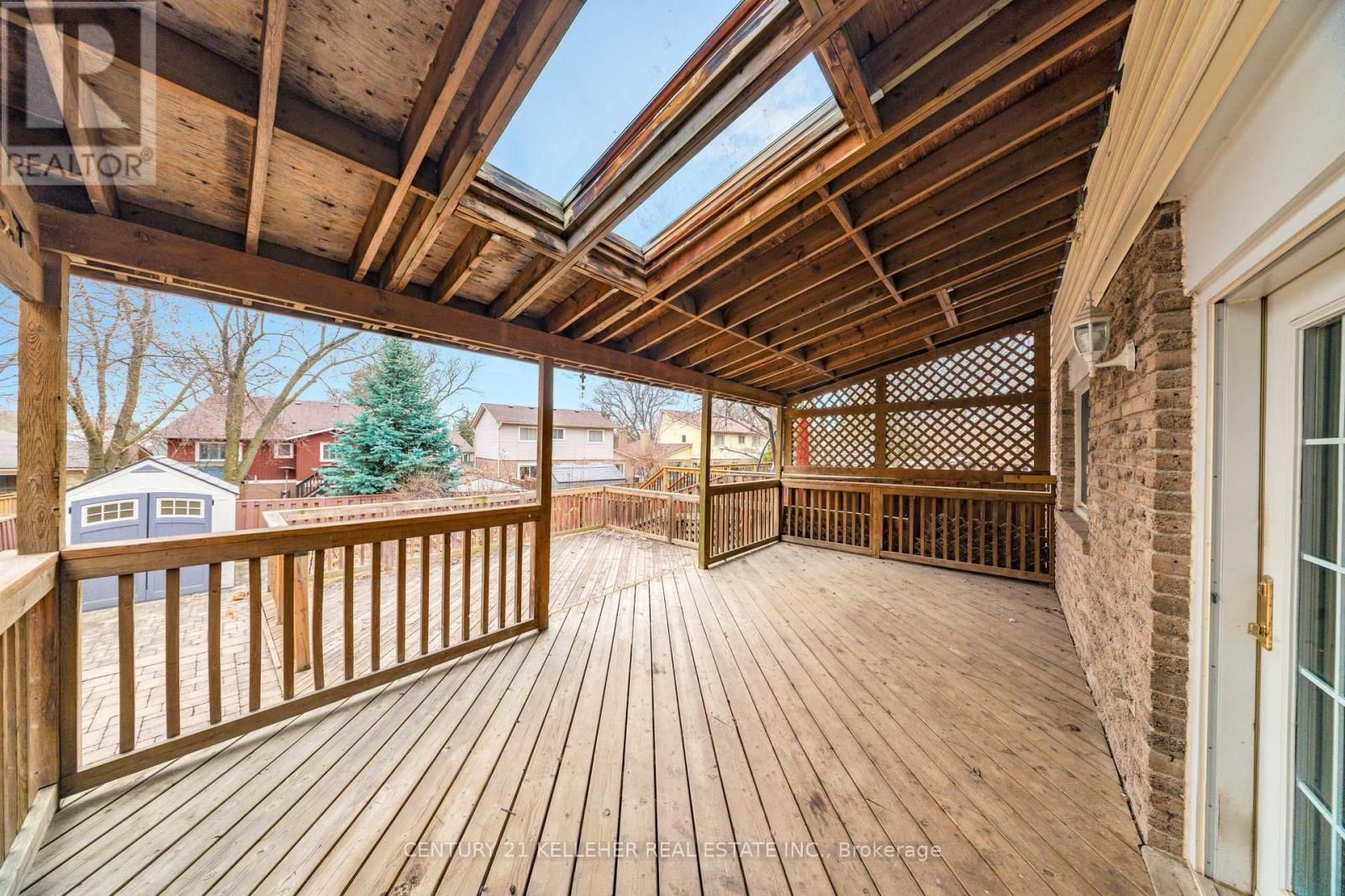 6251 ATHERLY CRESCENT Image 34