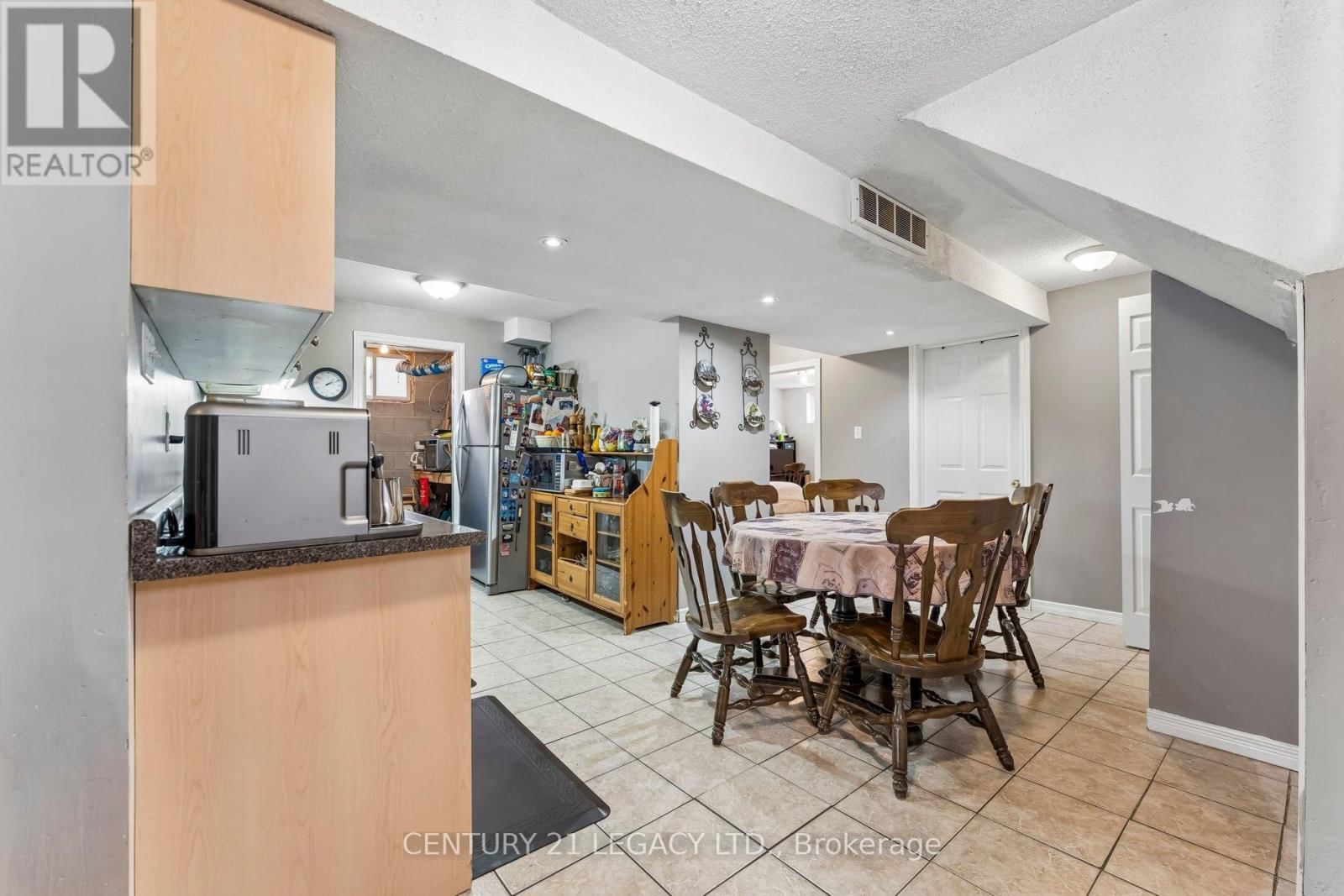 34 CUMBERLAND DRIVE Image 27