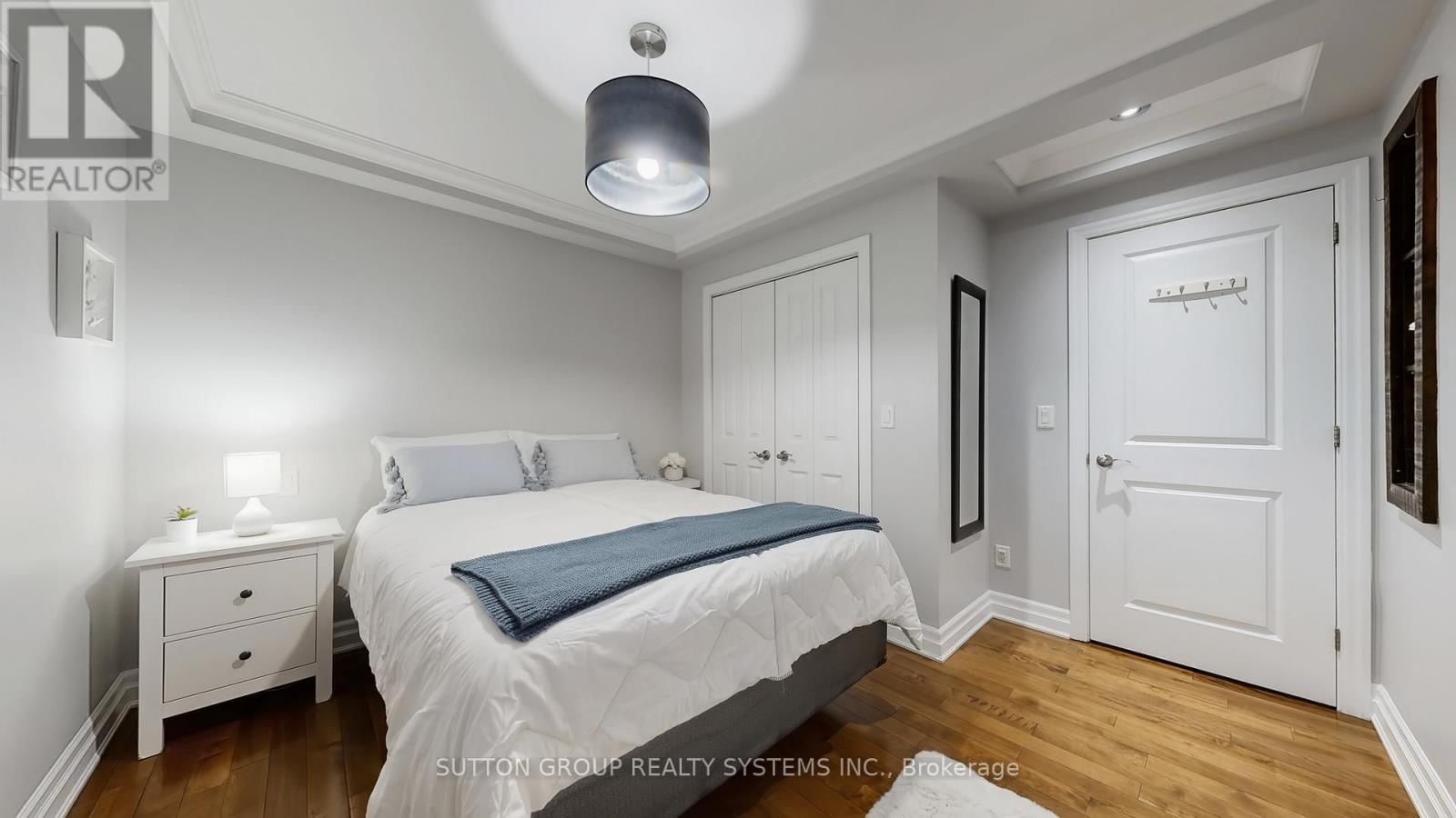 38 DONALD AVENUE Image 9