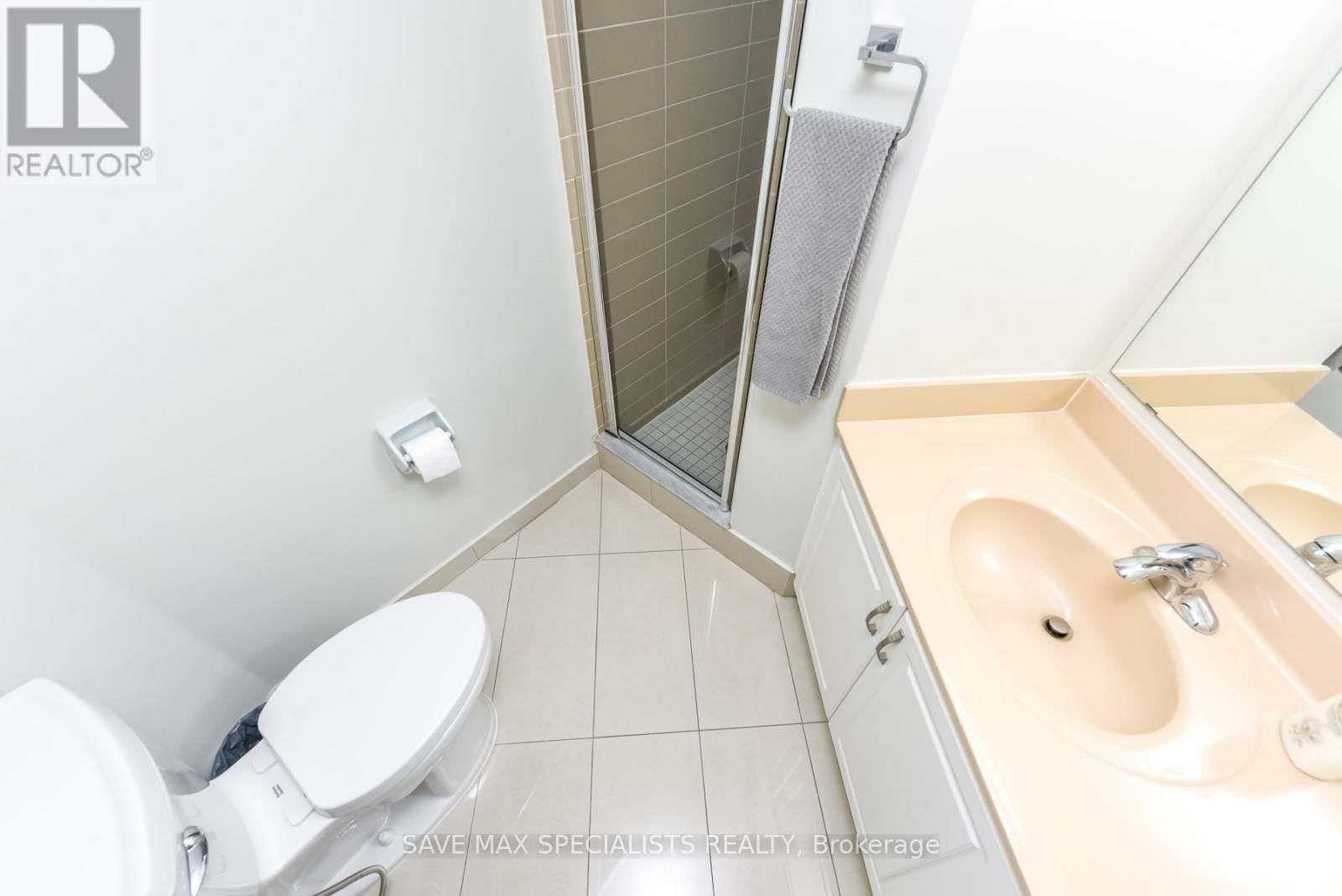 1809 - 220 FORUM DRIVE Image 12