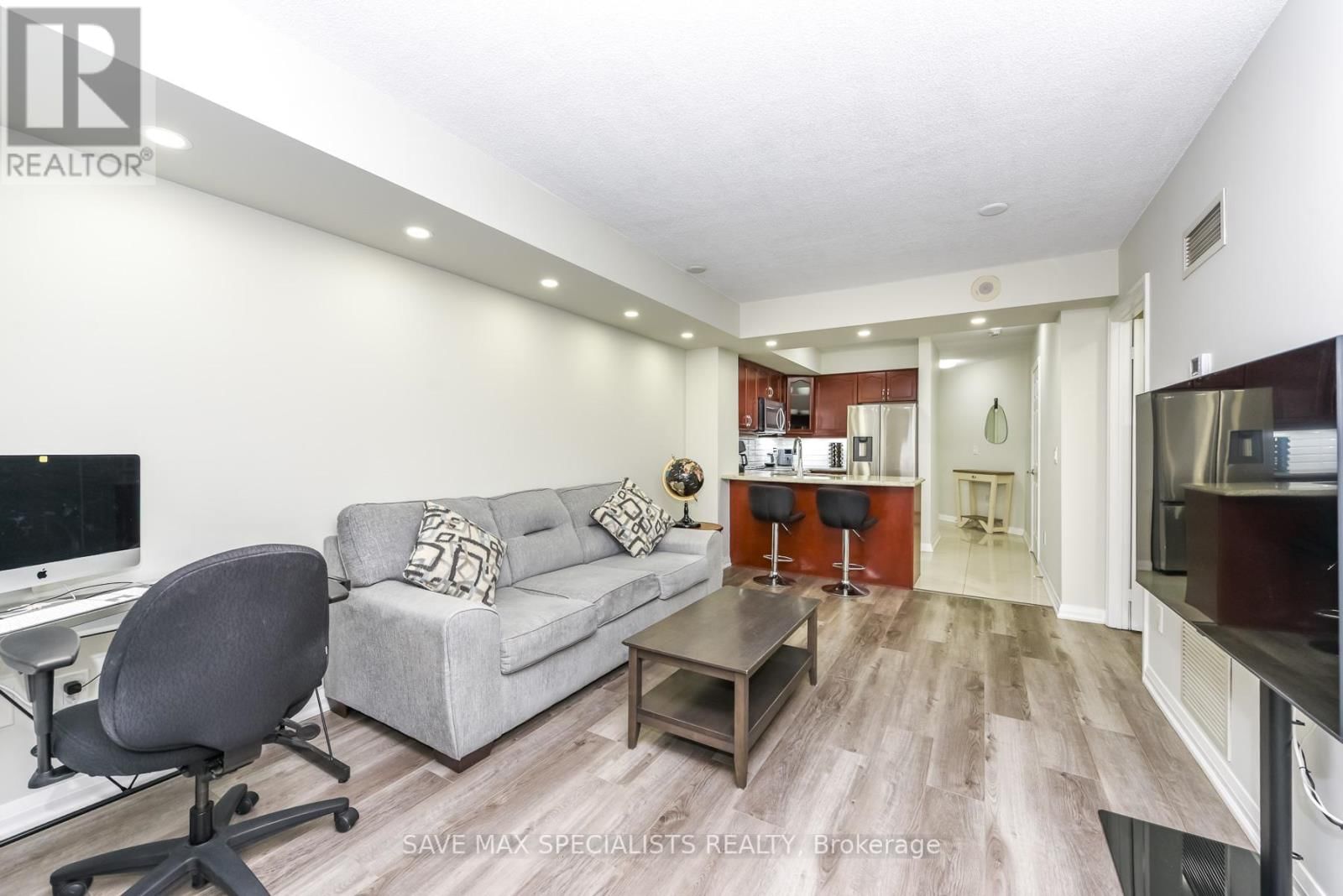 1809 - 220 FORUM DRIVE Image 20