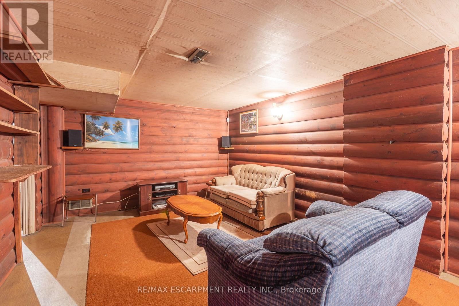 1 SNARESBROOK DRIVE Image 36