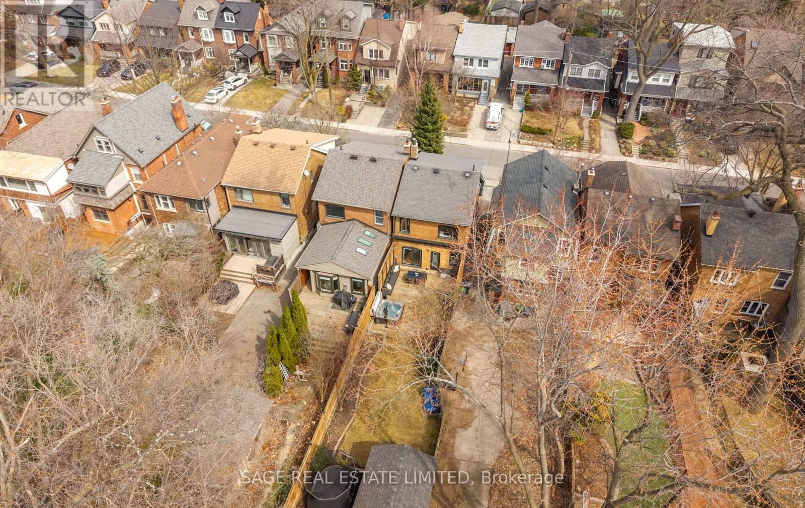 318 DURIE STREET Image 47