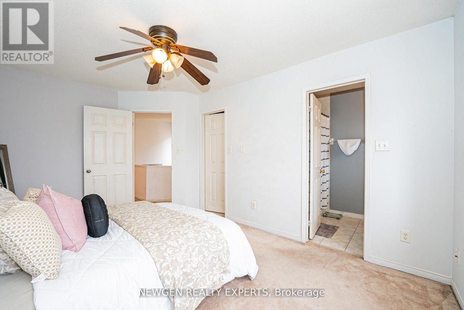 3420 REDPATH CIRCLE Image 18