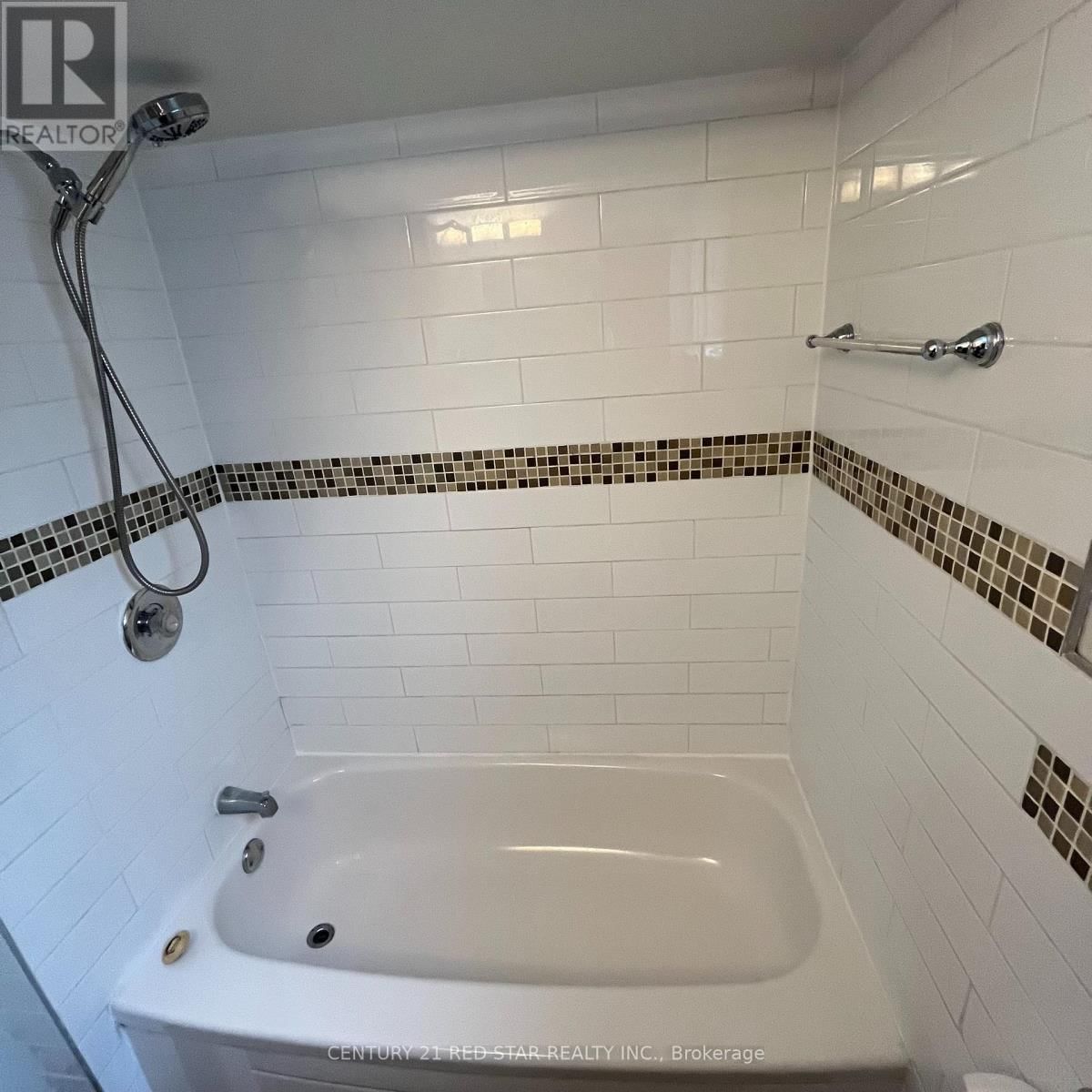 57 HUMBERSIDE AVENUE Image 31