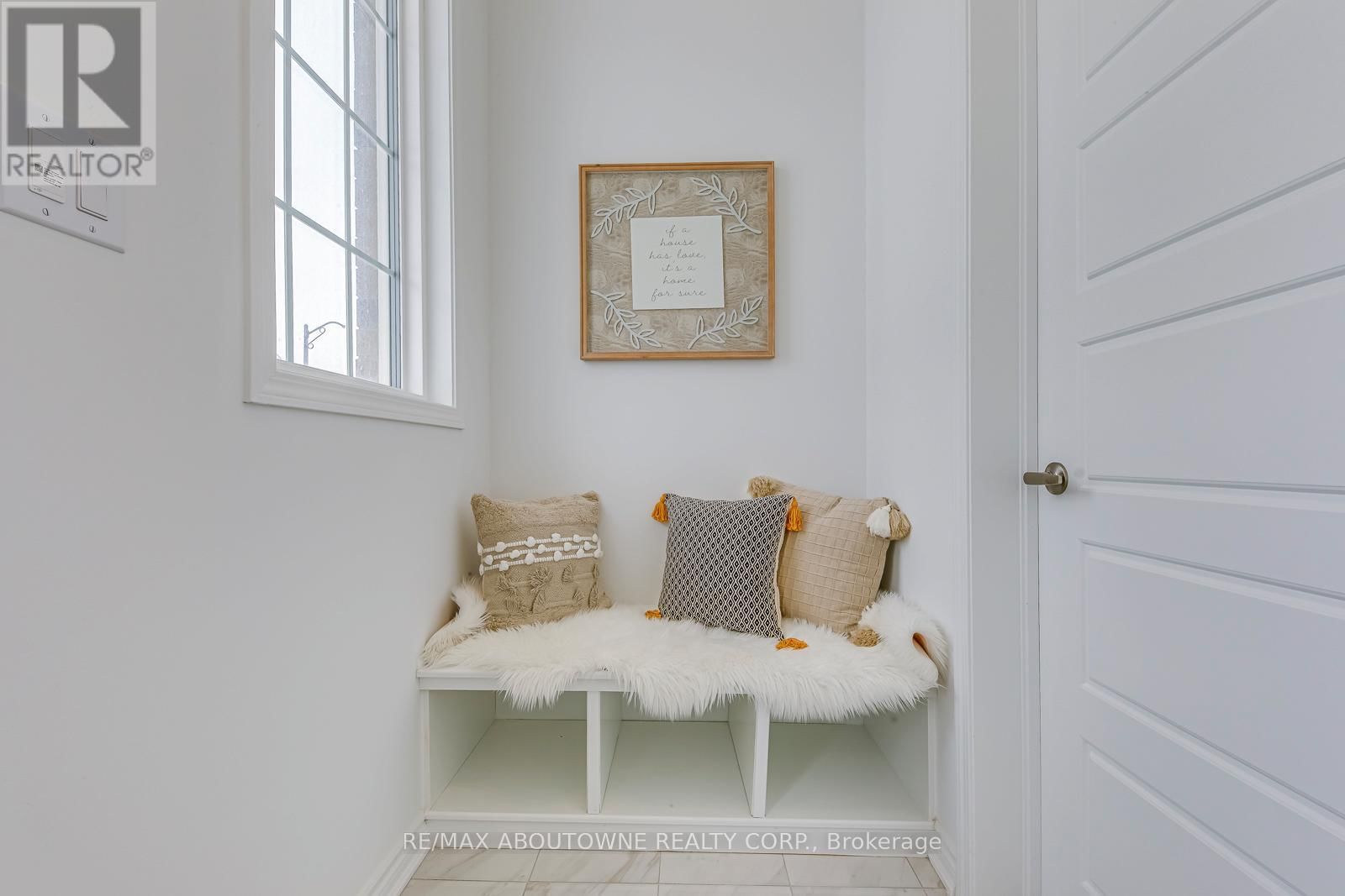 1363 COPLEY COURT Image 5