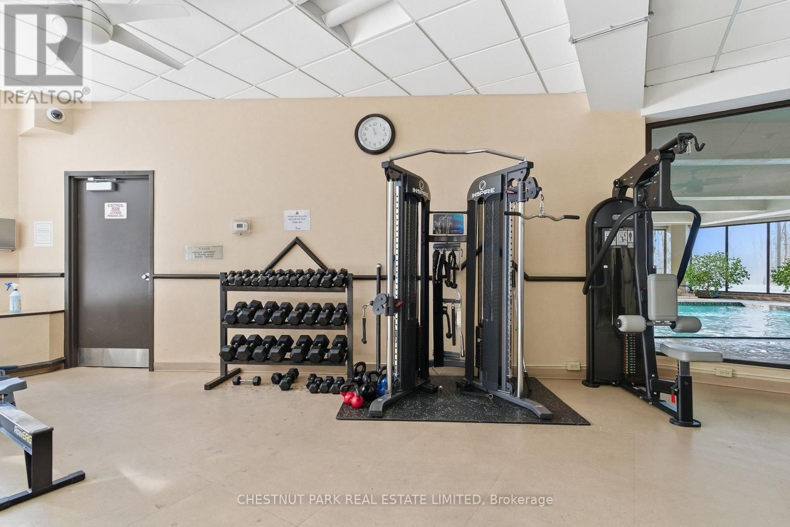 Ph 21 - 296 MILL ROAD Image 17