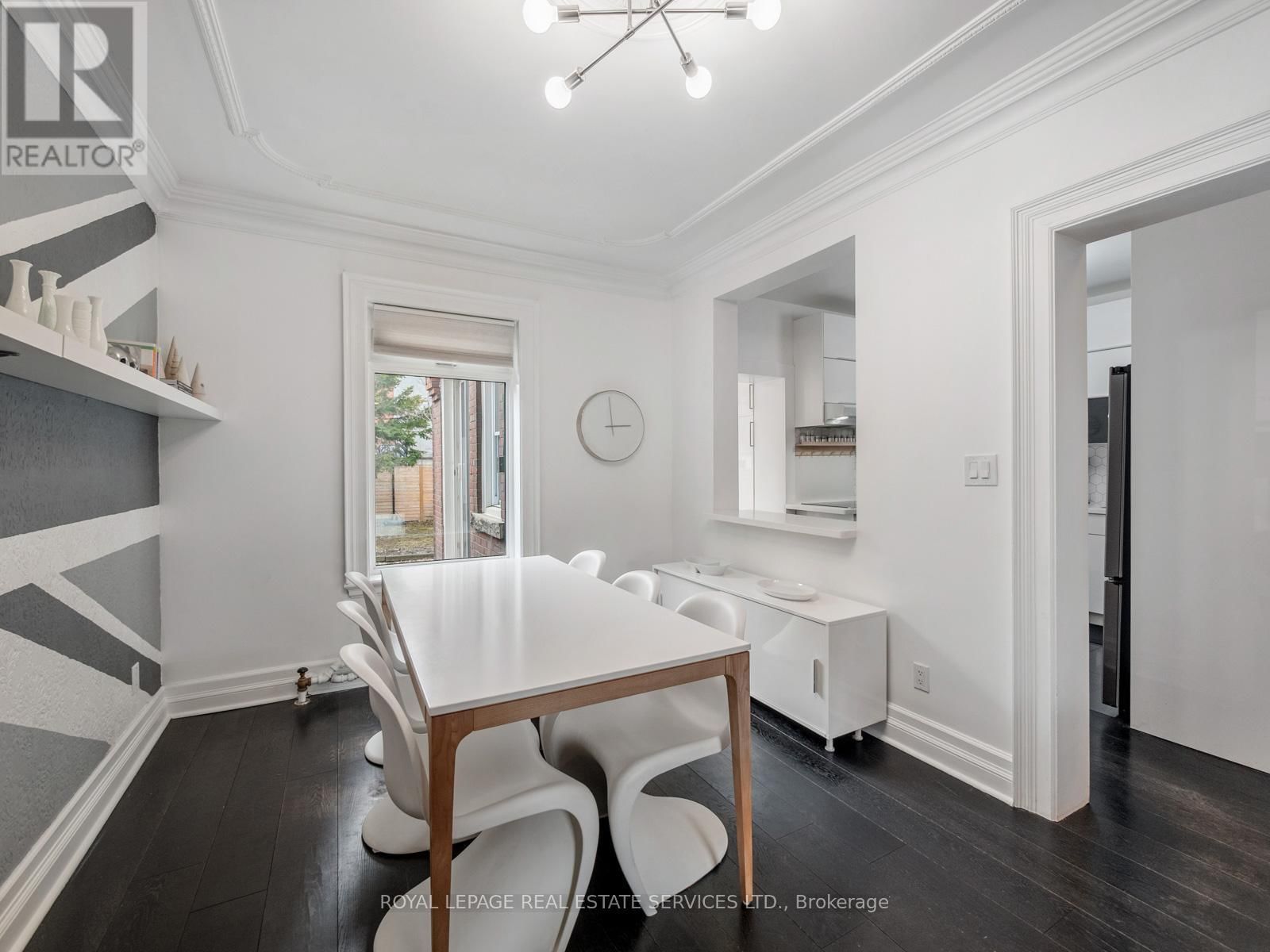 162 MEDLAND STREET Image 16