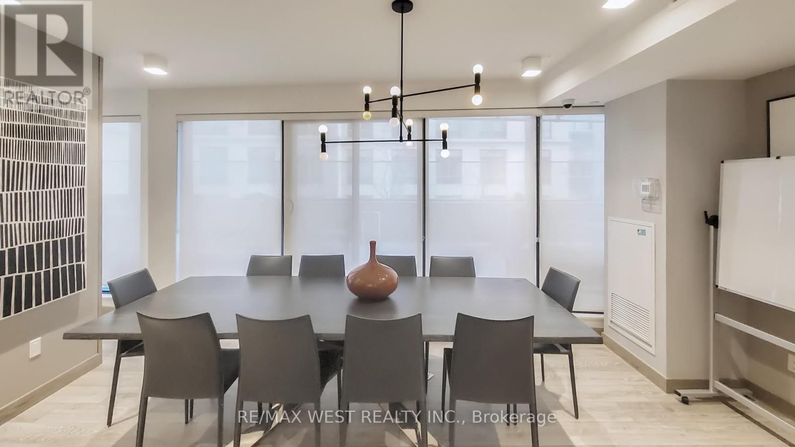 2108 - 215 QUEEN STREET EAST Image 29