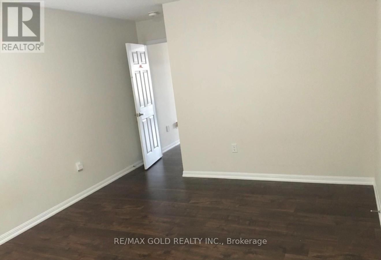 94 ROBERT PARKINSON DRIVE Image 18