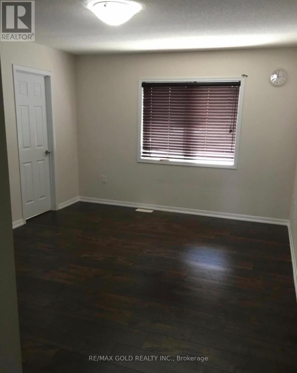 94 ROBERT PARKINSON DRIVE Image 21